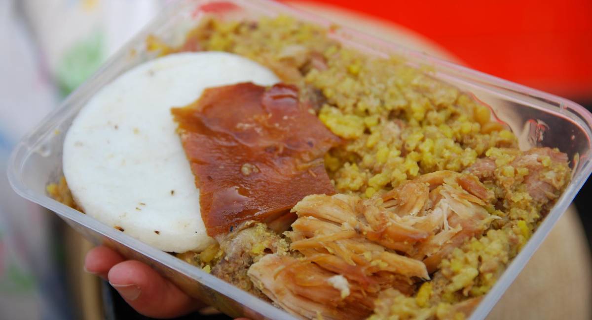 Día de la lechona en Colombia